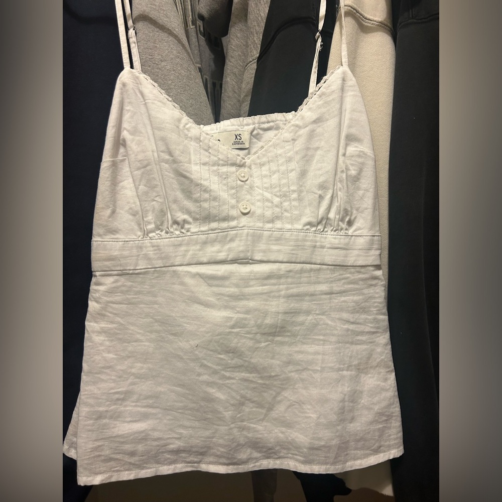 Holister top